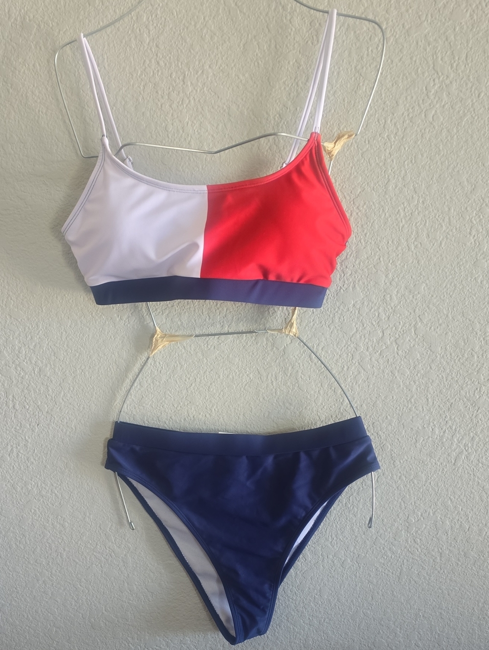 Colorblock Women's Bikini Set - White, Red & Navy